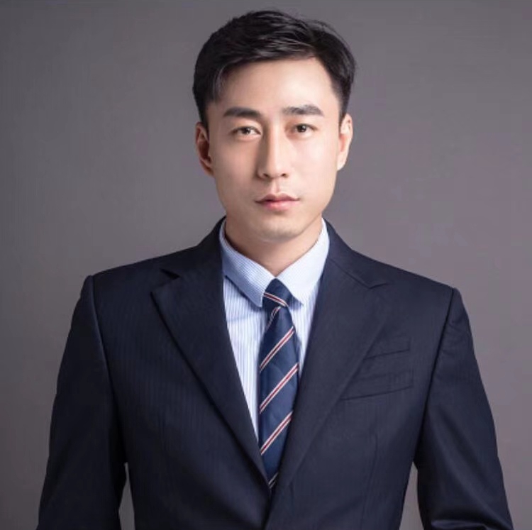 辛翔坤 创始人 & 执行董事